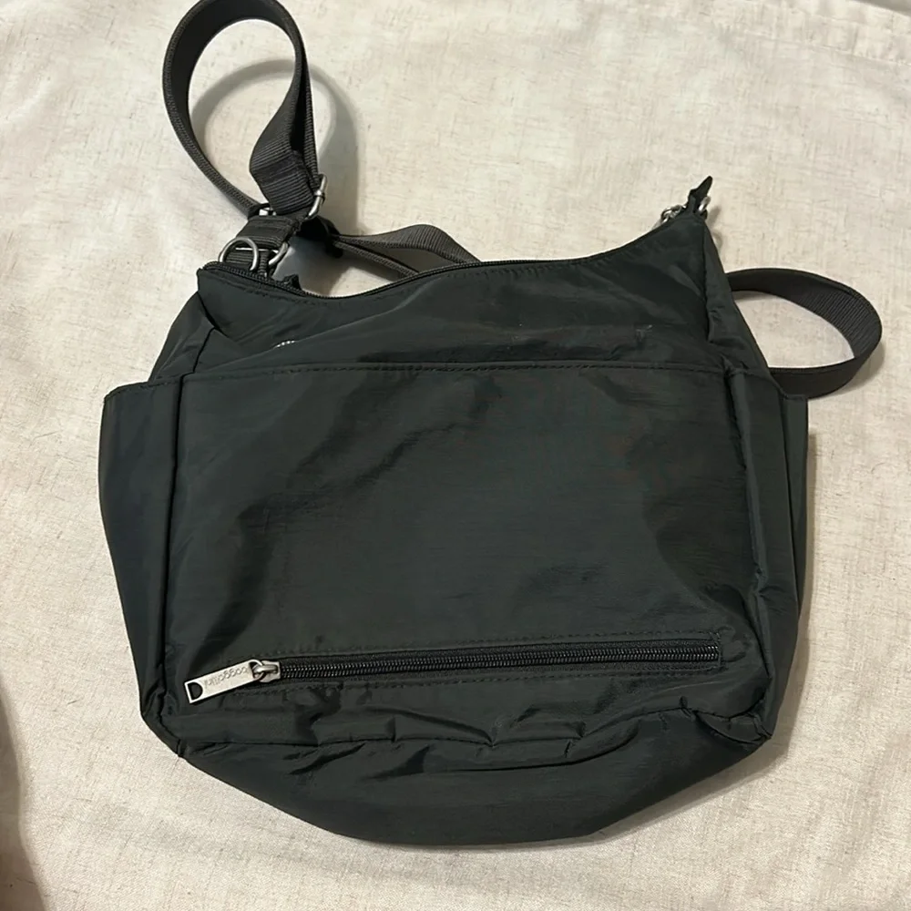 WOT BAGGALLIN hobo purse cross body smoke-free, look at pictures, - Picture 6 of 10